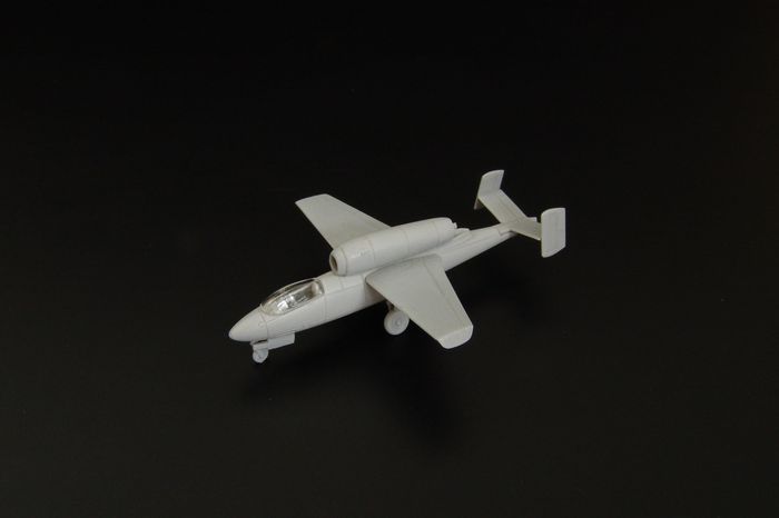 1/144 ハインケル He-162A プラスチックモデルキット