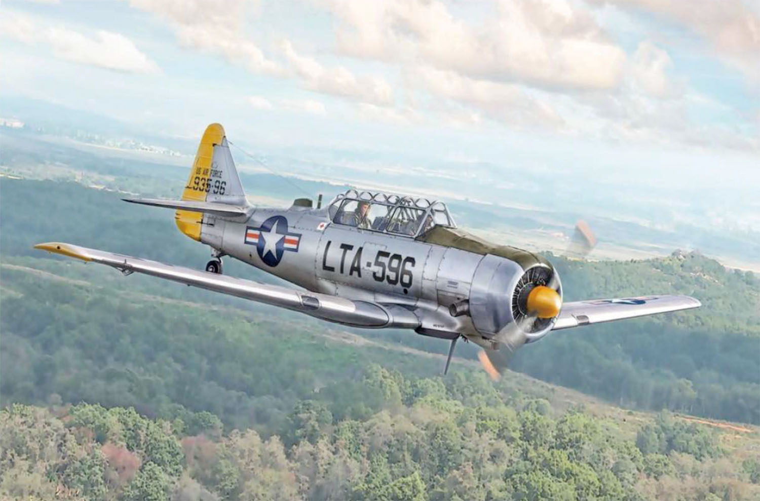 【予約する】 1/48 アメリカ空軍 練習機 T-6G テキサン 【予約する】 1/48 アメリカ空軍 練習機 T-6G テキサン