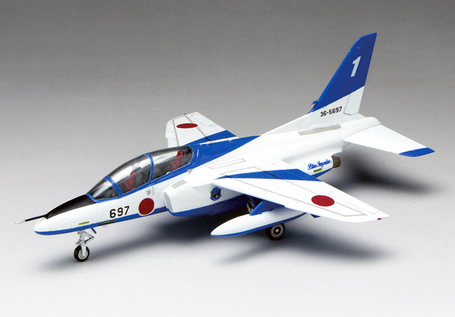 1/100 航空自衛隊 T-4 ブルーインパルス 2020 聖火到着式ver. - ウインドウを閉じる