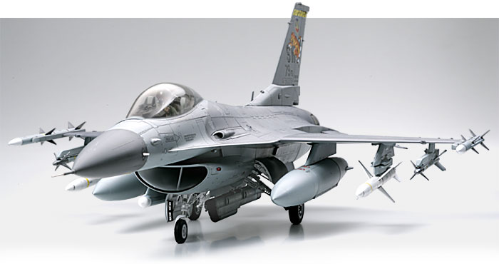 1/32 ロッキードマーチン F-16CJ [ブロック50] ファイティングファルコン - ウインドウを閉じる