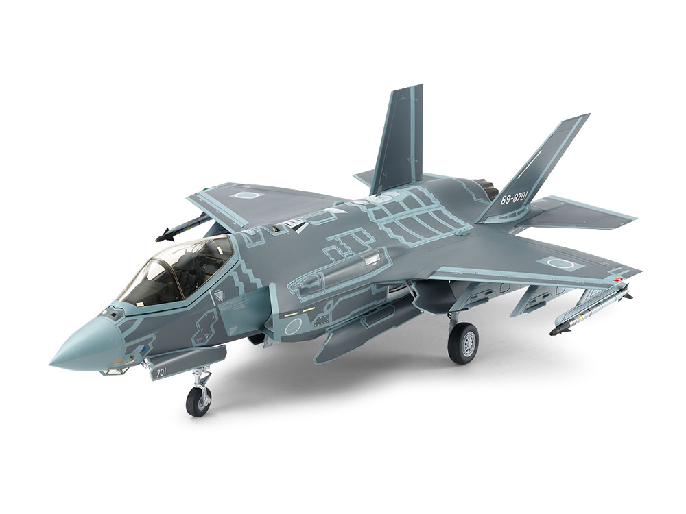 1/32 F-35A ライトニングII (航空自衛隊マーク付き) 1/32 F-35A ライトニングII (航空自衛隊マーク付き)