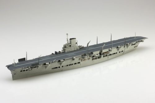 1/700 英国海軍 航空母艦 アークロイヤル 1/700 英国海軍 航空母艦 アークロイヤル
